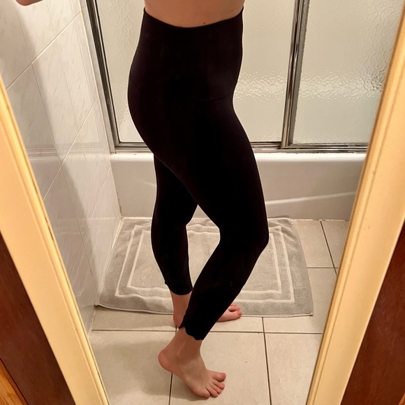 RARE Lululemon SCALLOP Wunder Under - Picture 12 of 13